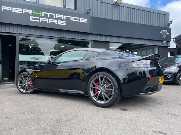 Used Aston Martin Vantage 2014 for sale - 74685155: Photo 16