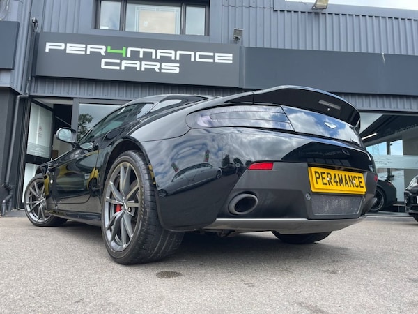 Used Aston Martin Vantage 2014 for sale - 74685155: Photo 17