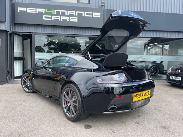 Used Aston Martin Vantage 2014 for sale - 74685155: Photo 18