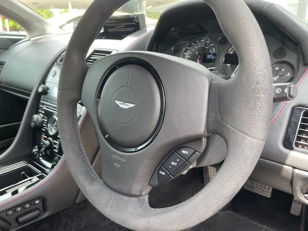 Used Aston Martin Vantage 2014 for sale - 74685155: Photo 34