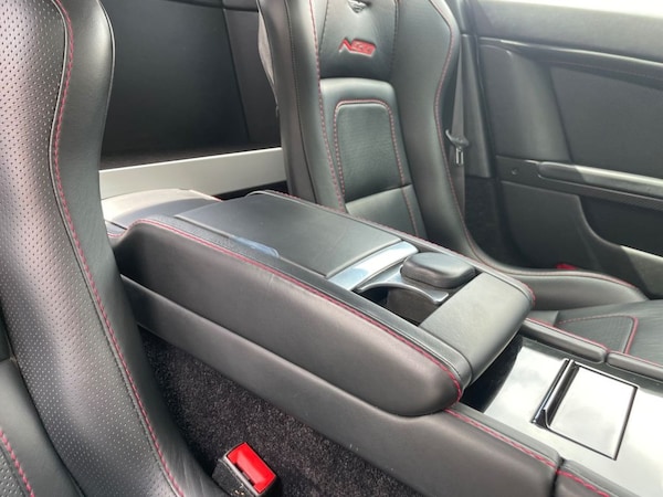 Used Aston Martin Vantage 2014 for sale - 74685155: Photo 50