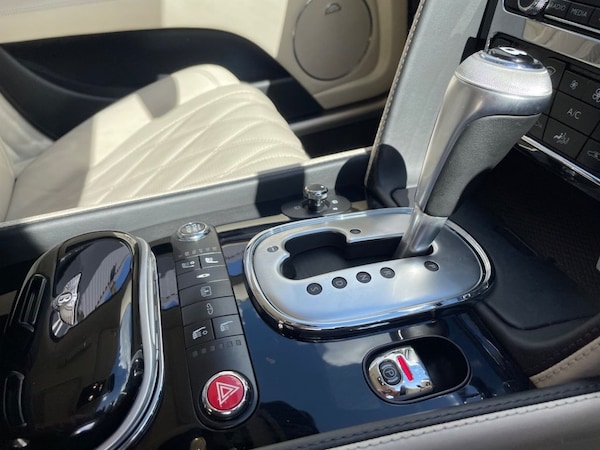 Used Bentley Flying Spur 2015 for sale - 75692822: Photo 24