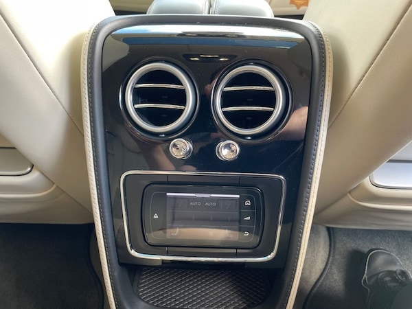 Used Bentley Flying Spur 2015 for sale - 75692822: Photo 36
