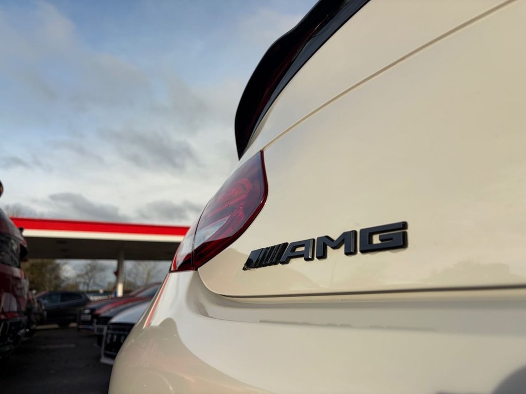 Used Mercedes-Benz C Class 2019 for sale - 76632193: Photo 40