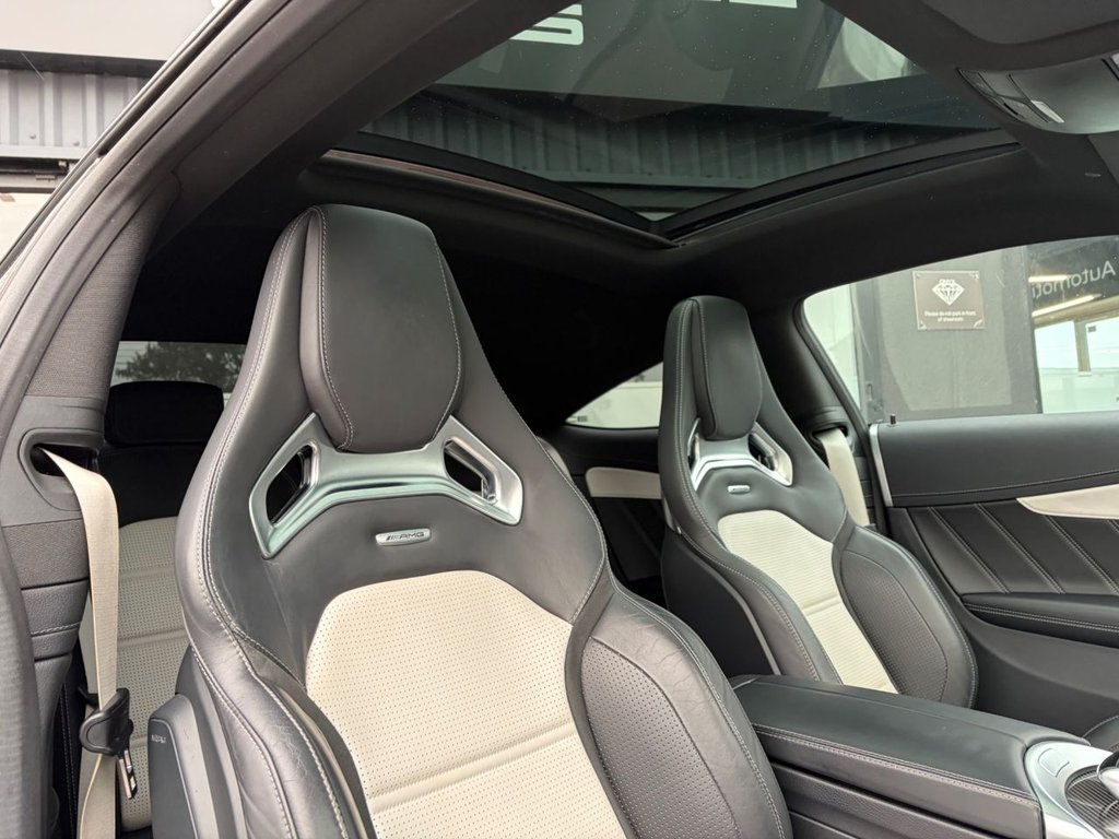 Used Mercedes-Benz C Class 2019 for sale - 76632193: Photo 5