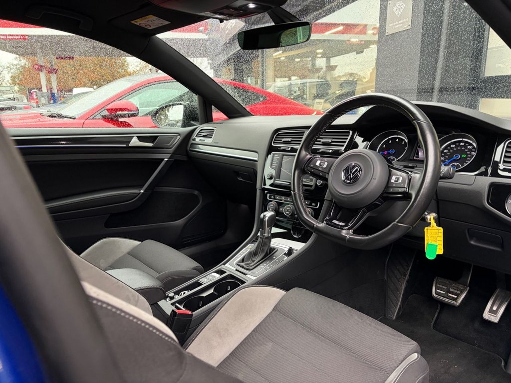 Used Volkswagen Golf 2016 for sale - 76535941: Photo 4