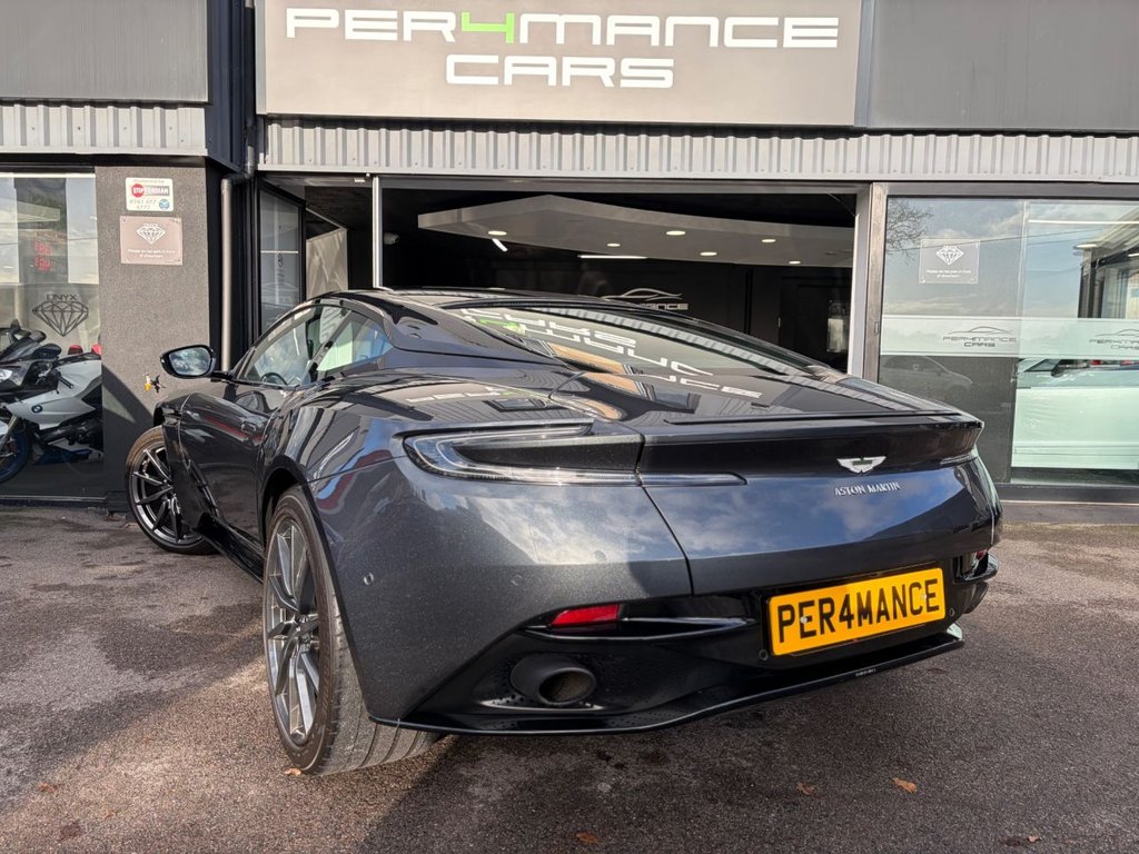 Used Aston Martin DB11 2020 for sale - 76962346: Photo 30
