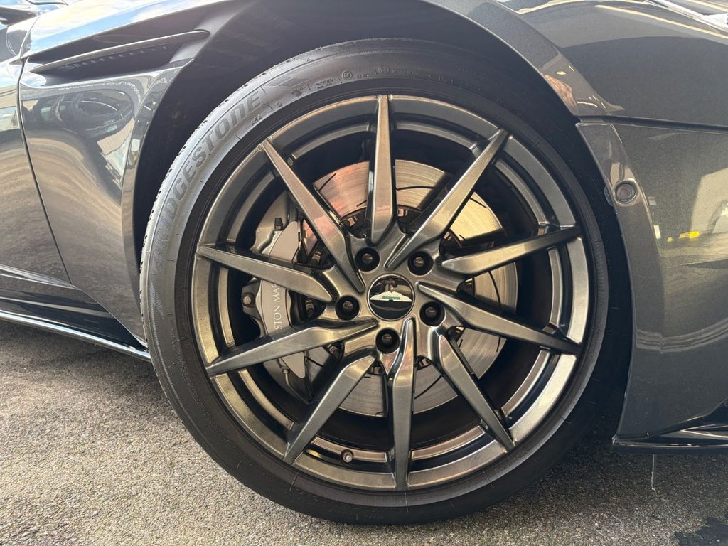 Used Aston Martin DB11 2020 for sale - 76962346: Photo 37