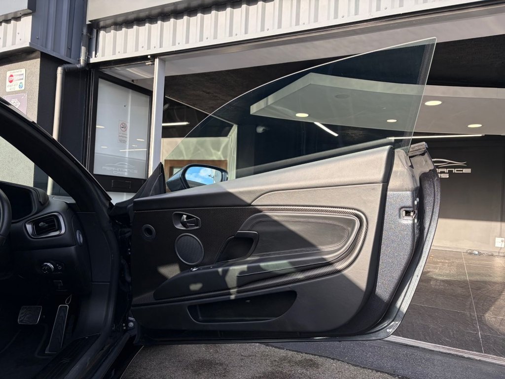 Used Aston Martin DB11 2020 for sale - 76962346: Photo 38