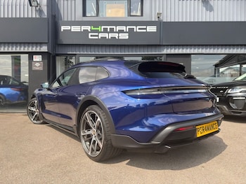 Used Porsche Taycan 2022 for sale - 79276370: Photo
