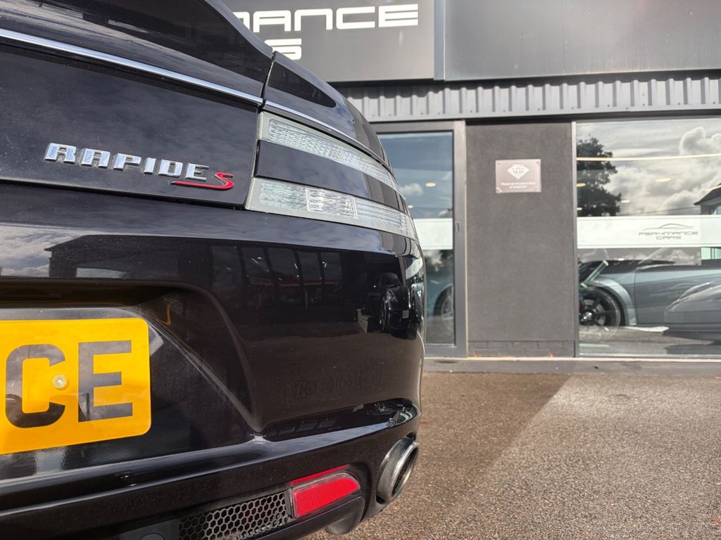 Used Aston Martin Rapide 2015 for sale - 76080625: Photo 25