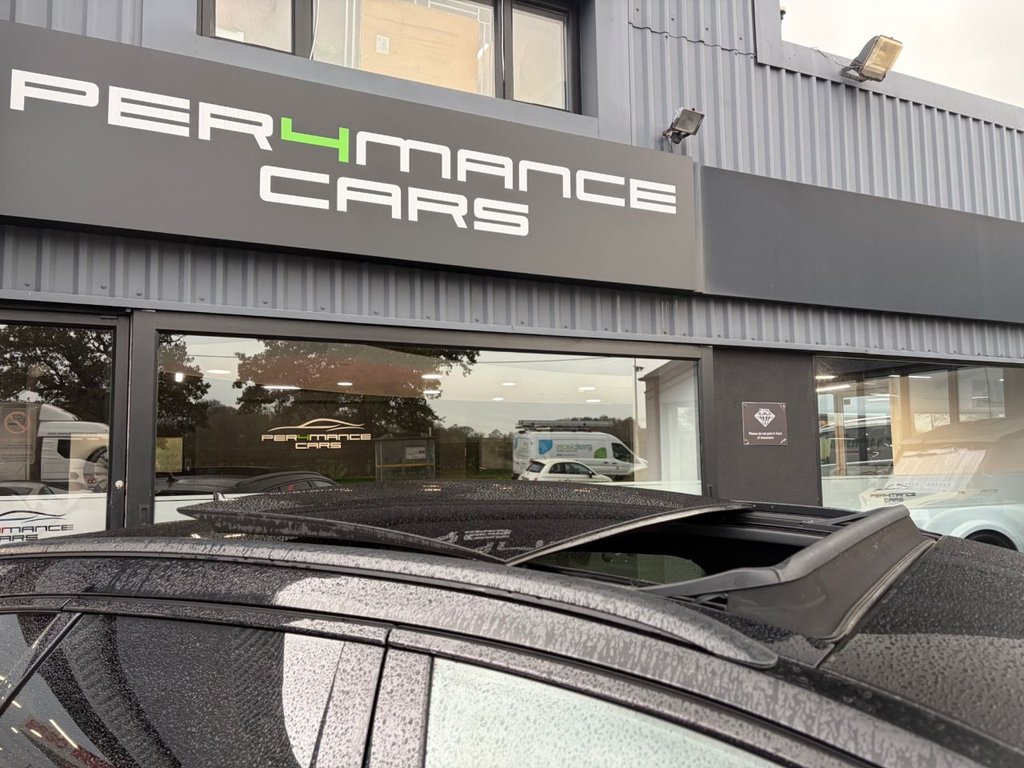 Used Audi RS6 2021 for sale - 76686235: Photo 10