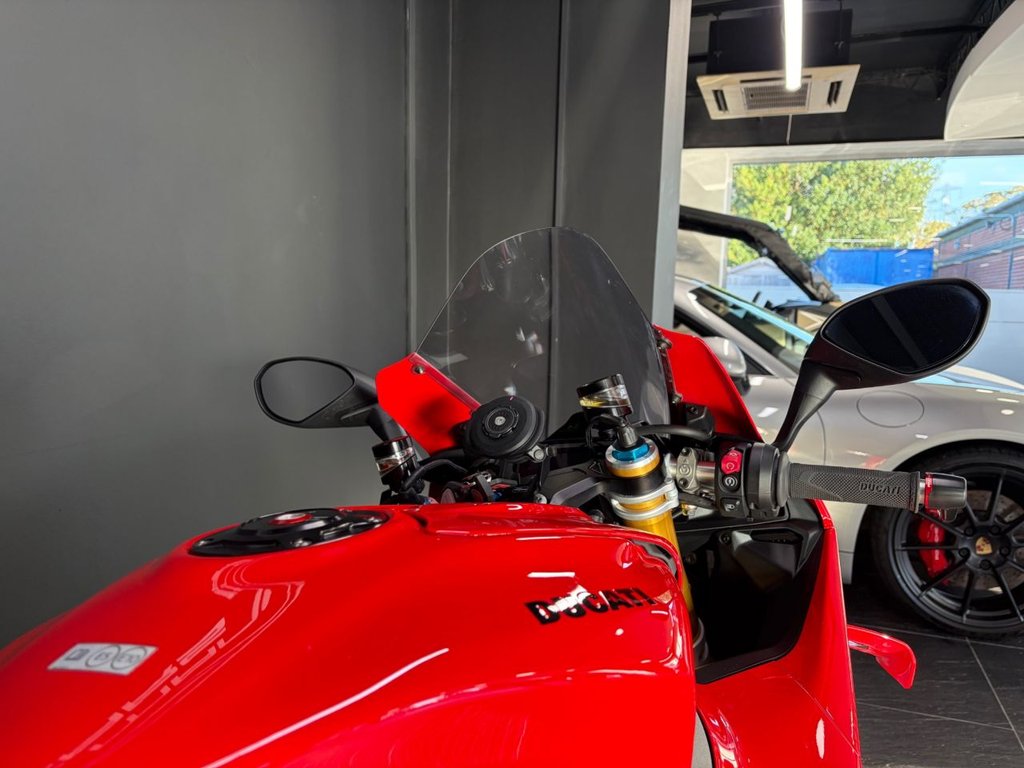 Ducati Panigale V4S