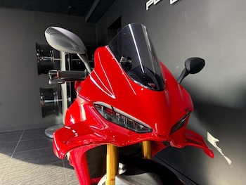 Used Ducati Panigale V4S 2024 for sale - bike-76406933: Photo