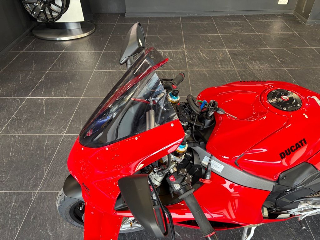 Ducati Panigale V4S