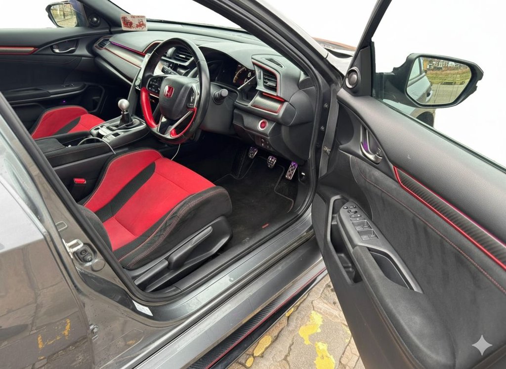 Used Honda Civic 2019 for sale - 77667326: Photo 18