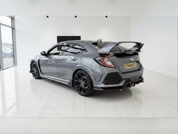 Used Honda Civic 2019 for sale - 77667326: Photo