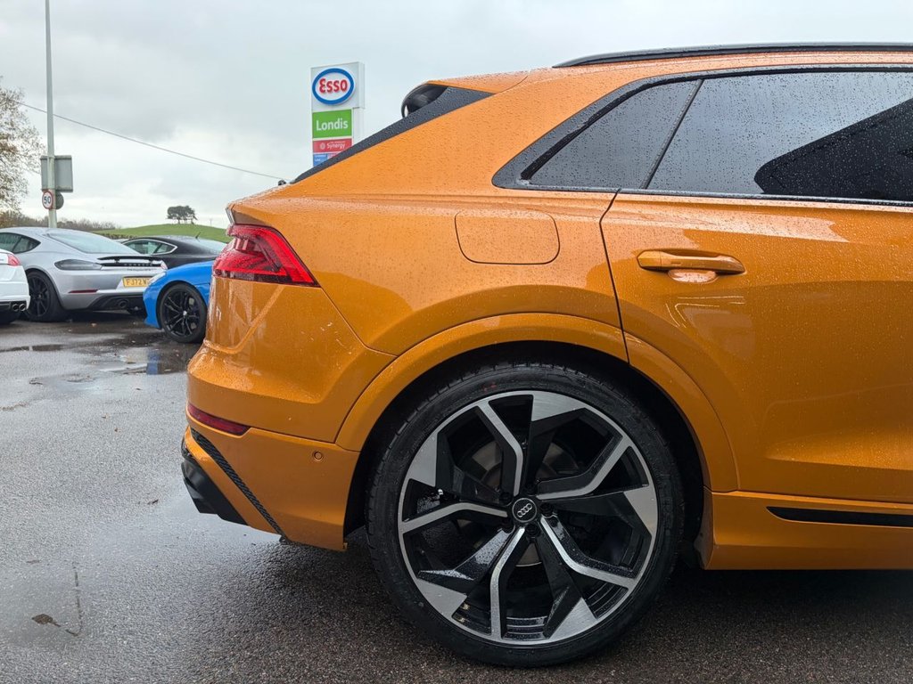 Used Audi SQ8 2020 for sale - 76686385: Photo 32