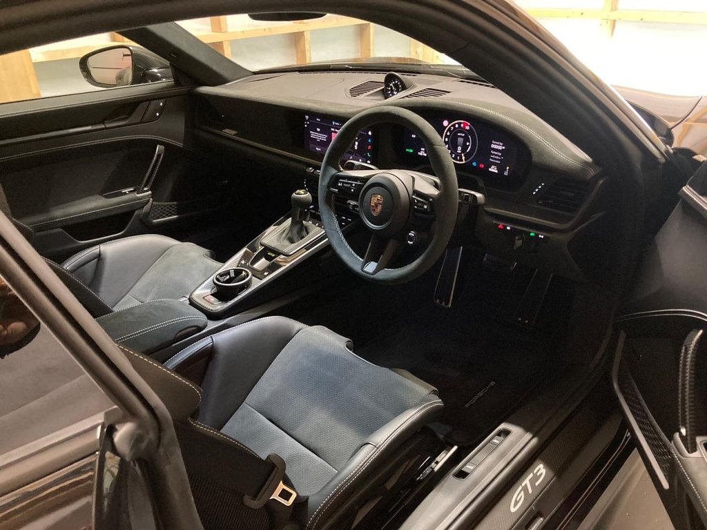 Used Porsche 911 2025 for sale - 76454482: Photo 18