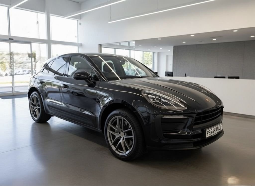Used Porsche Macan 2022 for sale - 76267041: Photo 1