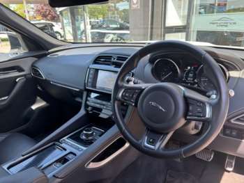 Used Jaguar F-Pace 2018 for sale - 74607133: Photo