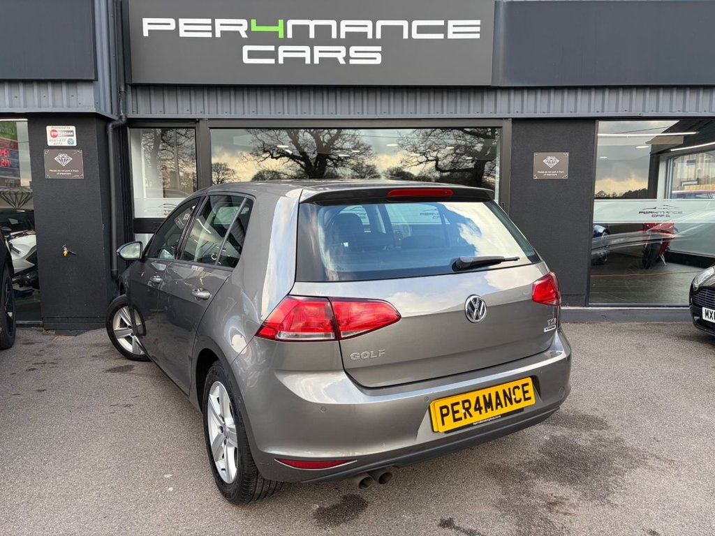 Used Volkswagen Golf 2015 for sale - 77394669: Photo 2