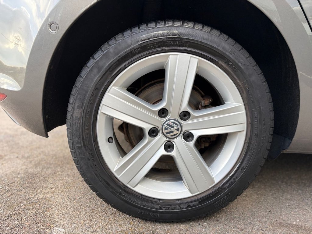 Used Volkswagen Golf 2015 for sale - 77394669: Photo 24