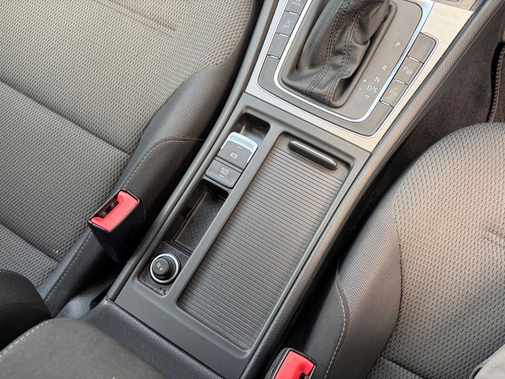 Used Volkswagen Golf 2015 for sale - 77394669: Photo 43