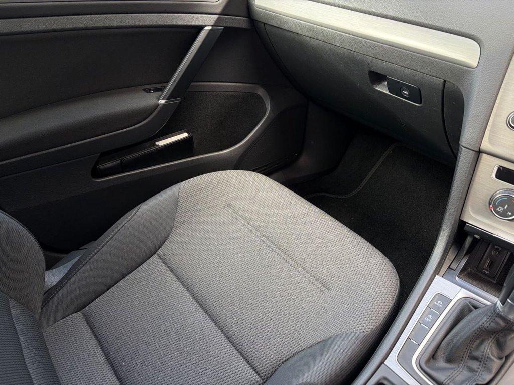 Used Volkswagen Golf 2015 for sale - 77394669: Photo 45