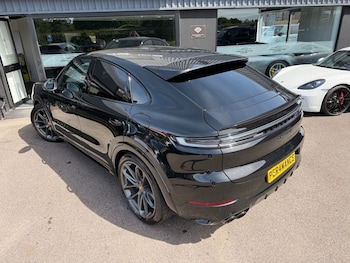 Used Porsche Cayenne 2024 for sale - 78758263: Photo