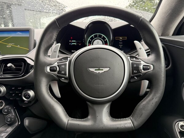 Used Aston Martin Vantage 2019 for sale - 75715961: Photo 31