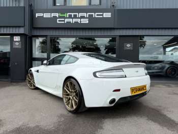 Used Aston Martin Vantage 2010 for sale - 74795679: Photo