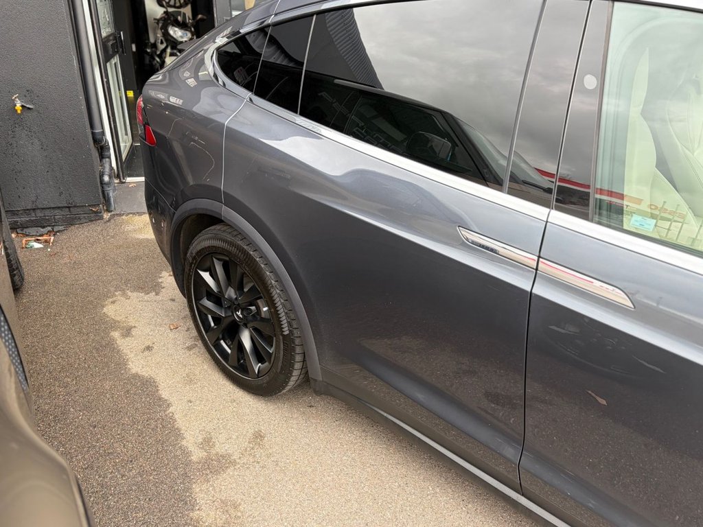Used Tesla Model X 2019 for sale - 78096049: Photo 15