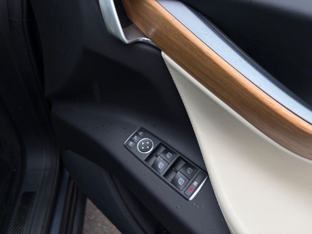 Used Tesla Model X 2019 for sale - 78096049: Photo 34