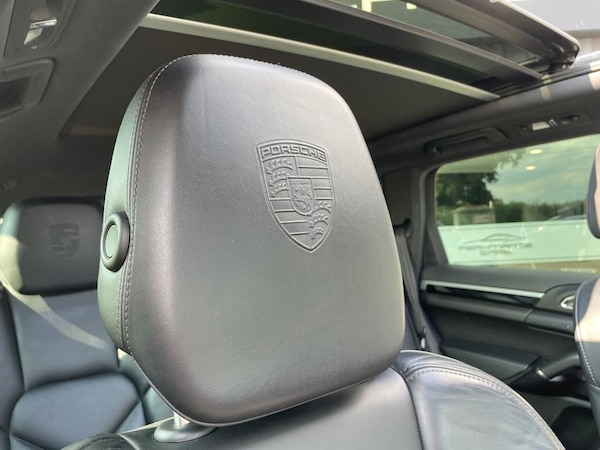 Used Porsche Cayenne 2016 for sale - 75515254: Photo 33