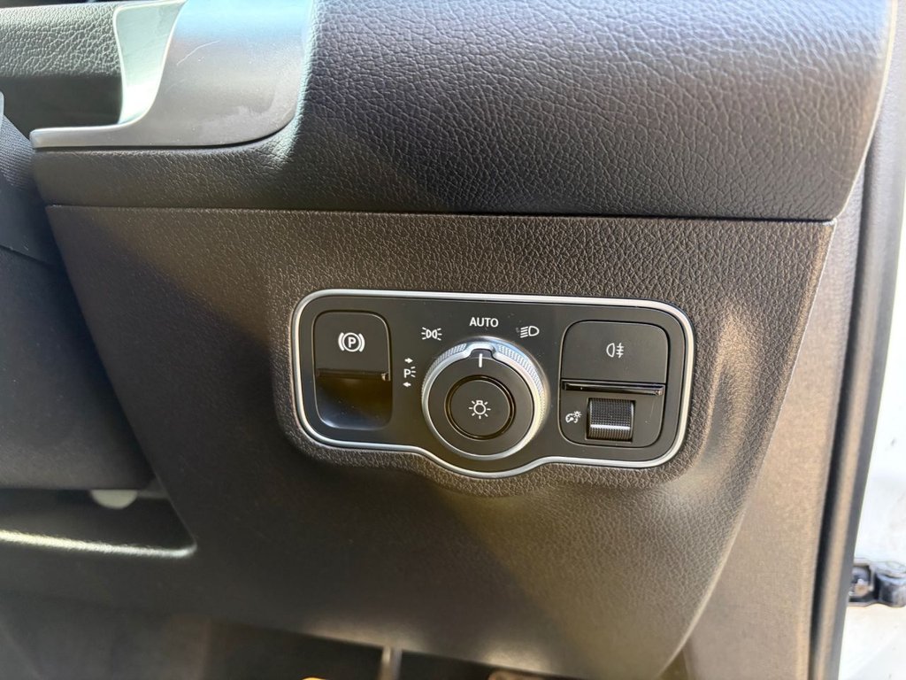 Used Mercedes-Benz GLB 2021 for sale - 77734734: Photo 49