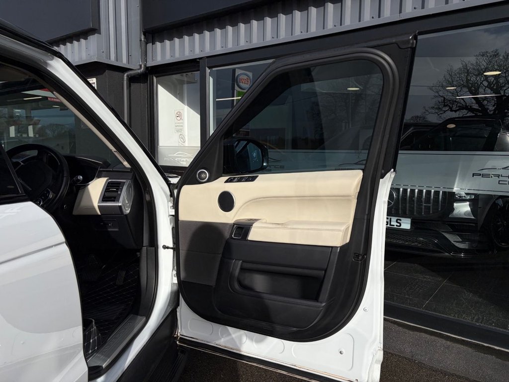 Used Land Rover Range Rover Sport 2014 for sale - 77672725: Photo 44