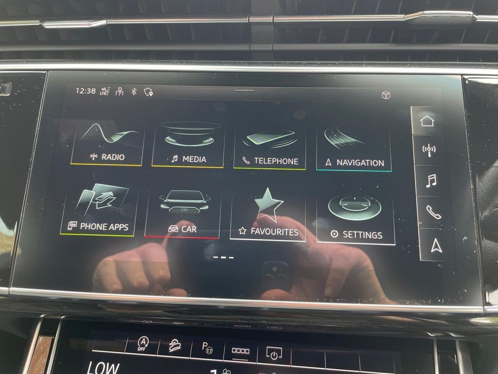 Used Audi Q8 2021 for sale - 76029492: Photo 32