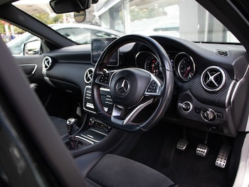 Used Mercedes-Benz A-Class 2018 for sale - 79619079: Photo