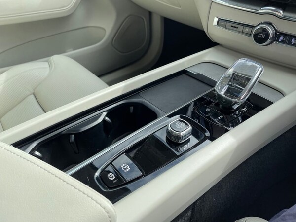 Used Volvo XC60 2024 for sale - 75726938: Photo 21