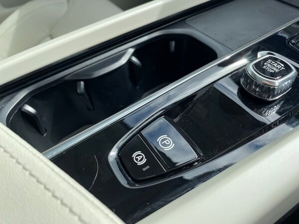 Used Volvo XC60 2024 for sale - 75726938: Photo 23