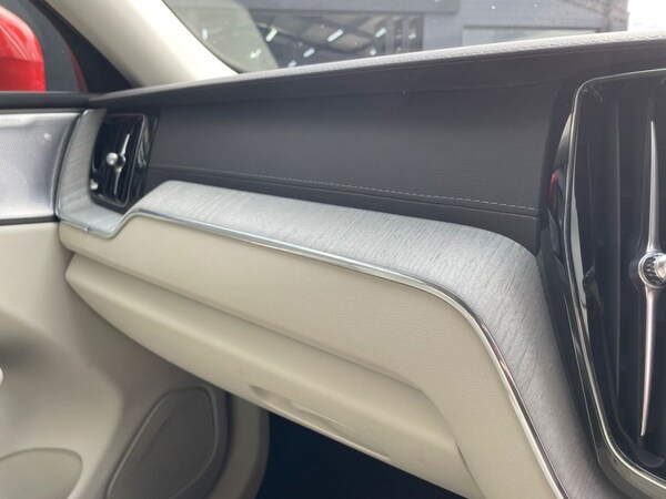 Used Volvo XC60 2024 for sale - 75726938: Photo 27