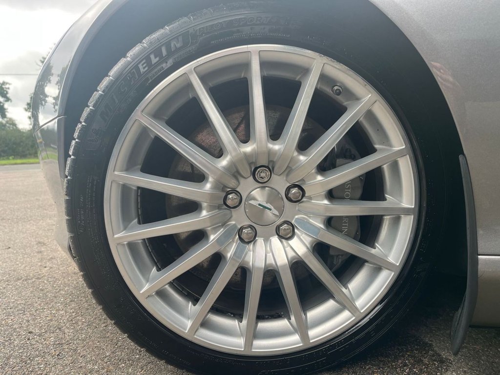 Used Aston Martin DB9 2007 for sale - 75986287: Photo 18