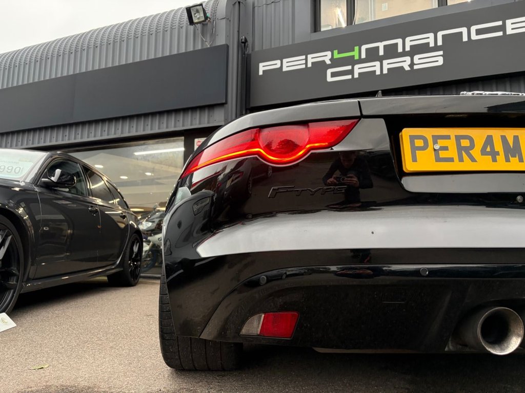 Used Jaguar F-Type 2016 for sale - 76496653: Photo 28