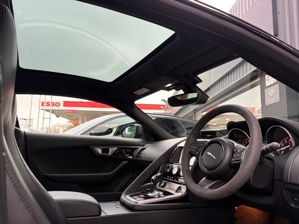 Used Jaguar F-Type 2016 for sale - 76496653: Photo 48