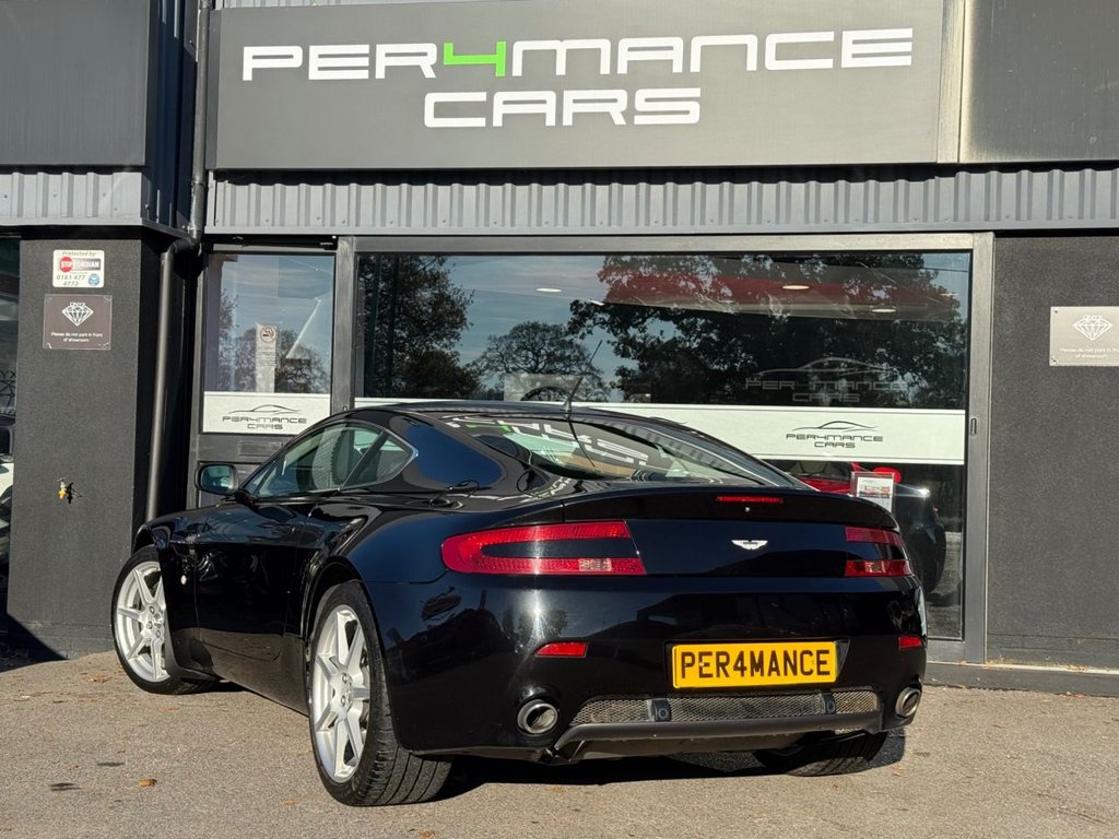 Used Aston Martin Vantage 2006 for sale - 76654998: Photo 10