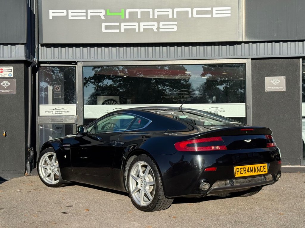 Used Aston Martin Vantage 2006 for sale - 76654998: Photo 2