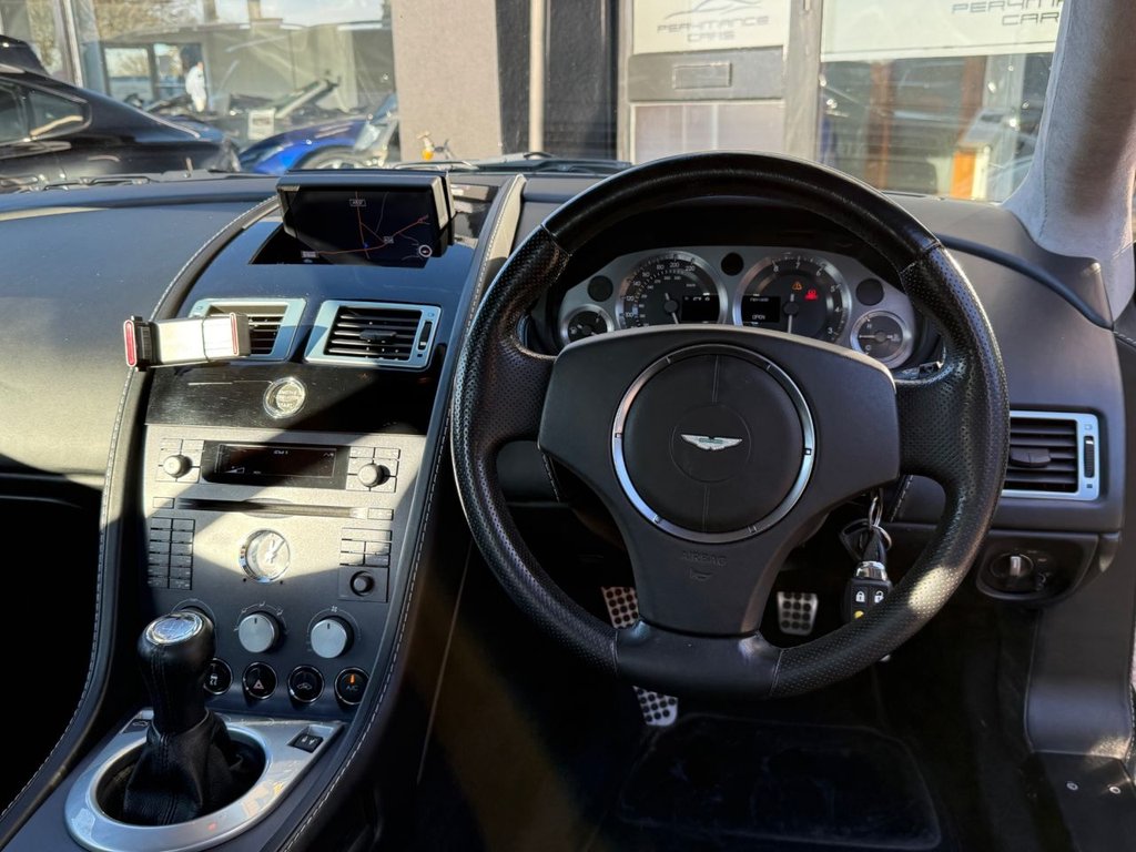 Used Aston Martin Vantage 2006 for sale - 76654998: Photo 27