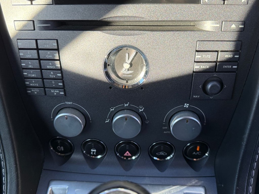 Used Aston Martin Vantage 2006 for sale - 76654998: Photo 37