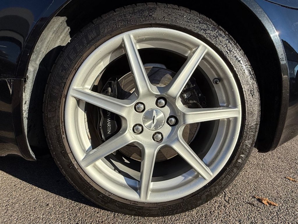 Used Aston Martin Vantage 2006 for sale - 76654998: Photo 4